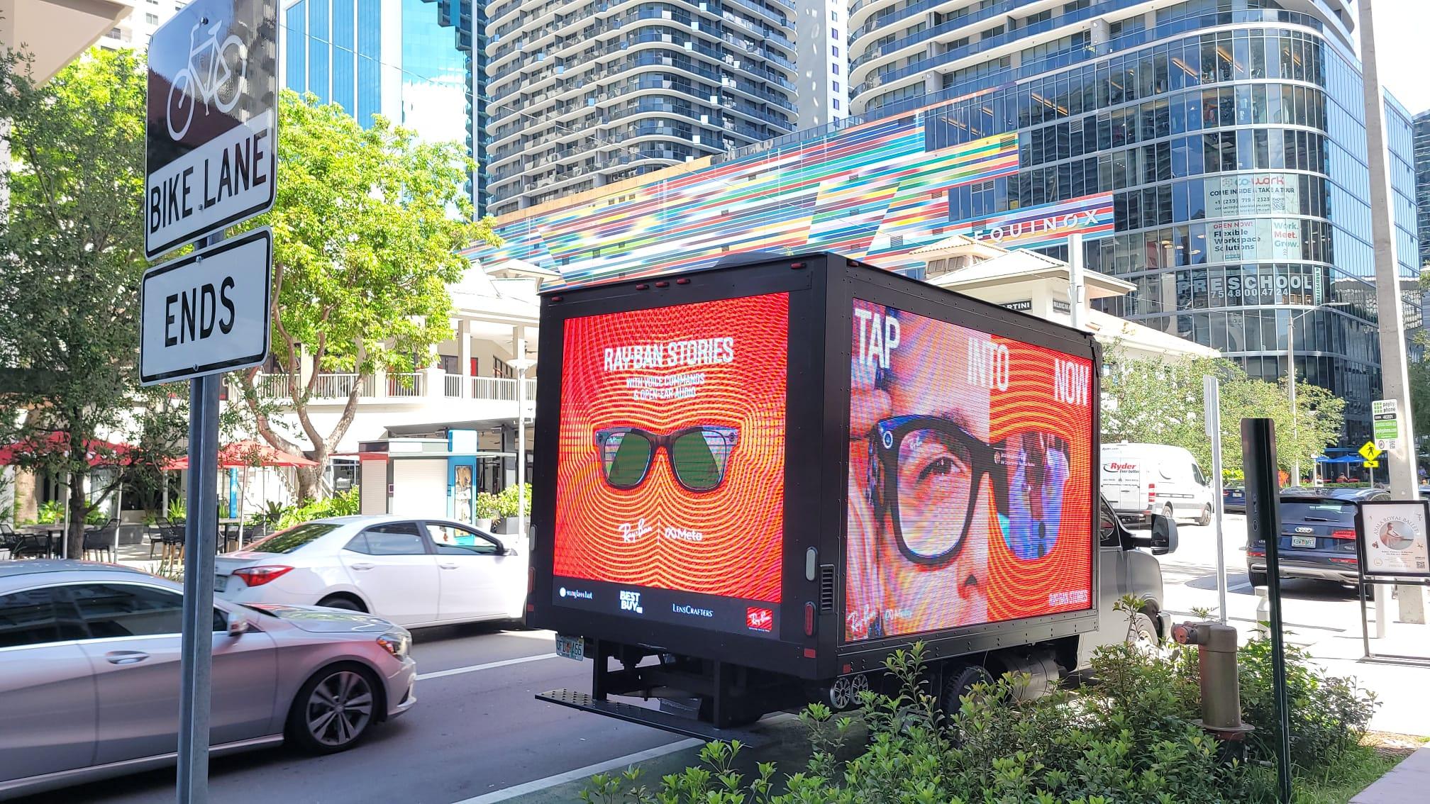LED Mobile Billboard Truck for Advertising - Chevy 3500 Express with LED Panels